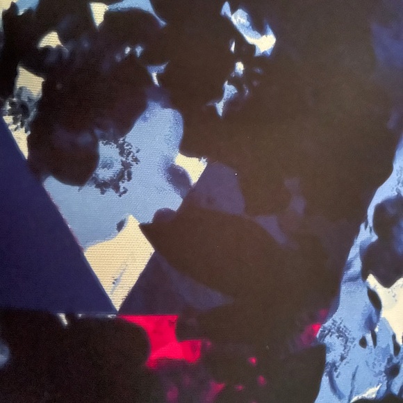 Metaphor vibrant design sheath Size Medium. - Picture 8 of 10